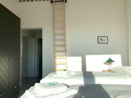 Apartamento De Ole School - Gro�z�giges Loft Mit Kamin (apt. 23)