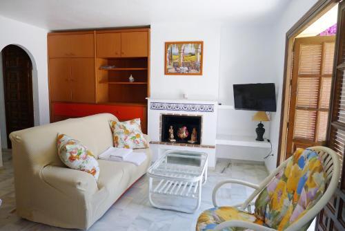 Sunny Coastal 1 Bed Apartment - Vera Coast: 2mins To Beach