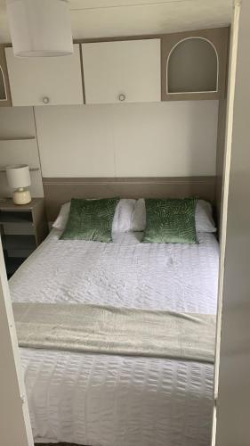 Castaway Retreats 2