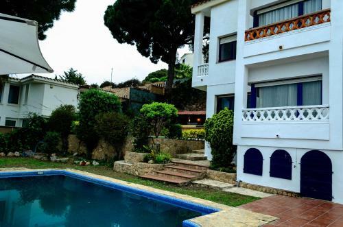 Villa El Riu Del Cel