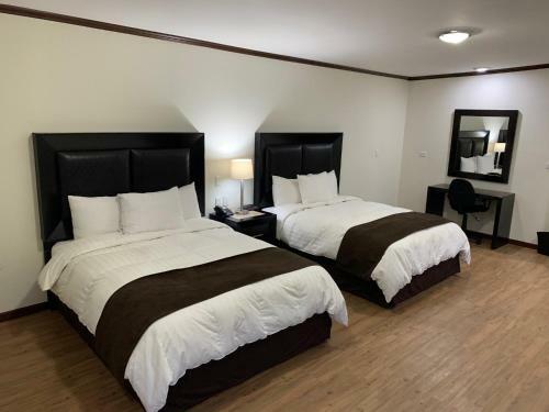 Hotel Los Arcos