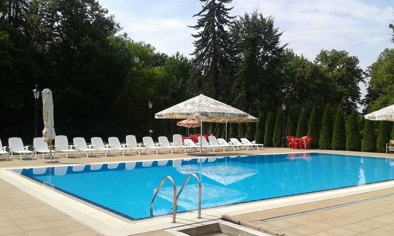 La Contessa Castle Hotel