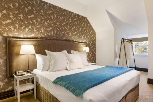 Hotel Peppers Manor House