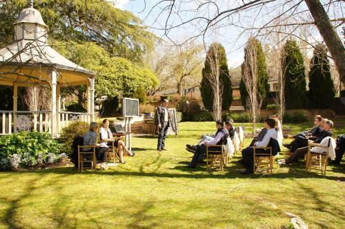 Hotel Peppers Manor House