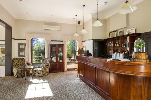Hotel Peppers Manor House