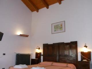 Hotel Agriturismo La Rocchetta