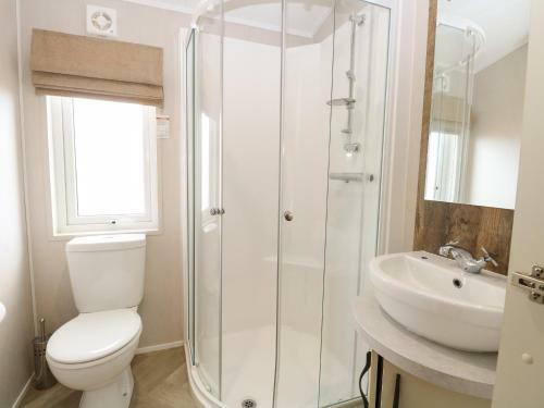 Broadland Sands Lodge