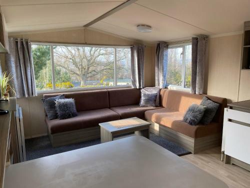Lovely 2-bed Water Park Caravan Apartment