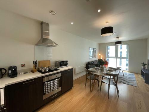 Salford-central Apartments By Mgroupsa