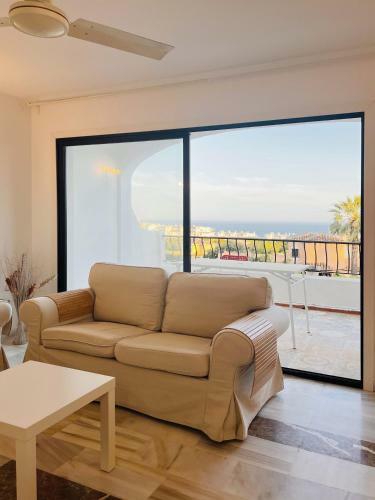 Renovated Apartment With Sea Views And Pool 400m From Beach