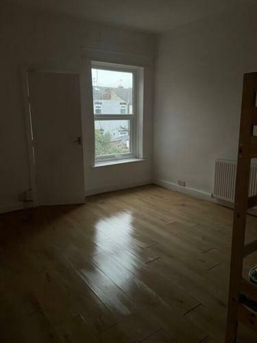 Newly Refurbished 2 Bed House W/parking Mexborough