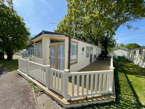 Apartamento Beautiful 3 Bedroom Coastal Caravan