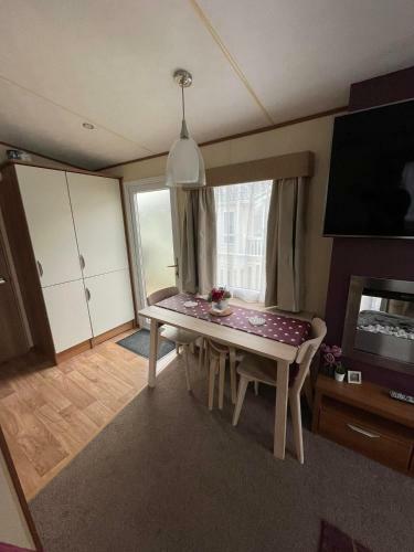 Apartamento Beautiful 3 Bedroom Coastal Caravan