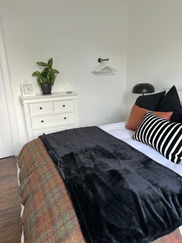 Apartamento The Lowry .. Where Elegance Meets Luxury!