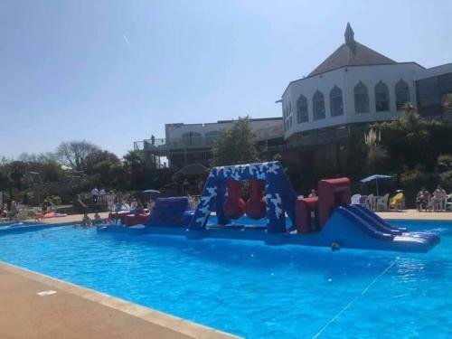 Hoburne Devon Bay 2 Bed, With Hot Tub