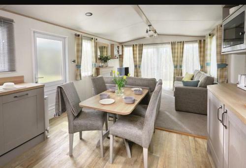 Hoburne Devon Bay Luxury 3 Bed Lodge