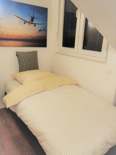 Hostal Sroom Stuttgart Flughafen Messe