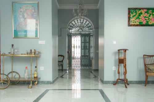 Casa Donna Isabel. Casa Sevillana Con Piscina