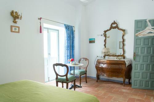 Casa Donna Isabel. Casa Sevillana Con Piscina