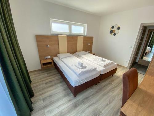 Hotel Limok Rooms