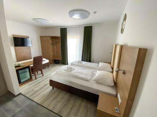 Hotel Limok Rooms