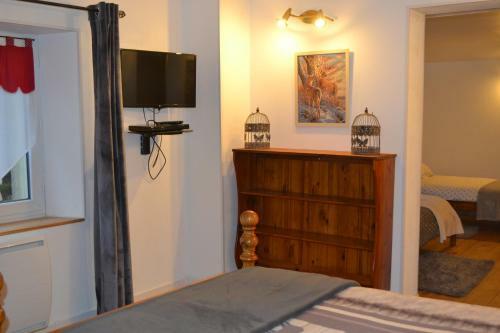 Hostal Maisons D'h�tes A La Fontaine Fleurie 88