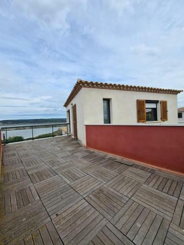 305 Villa De Standing Avec Piscine