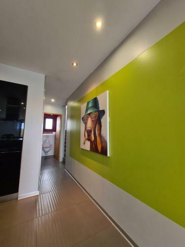 305 Villa De Standing Avec Piscine