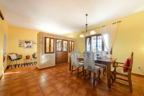 New! Villa Cana Clara