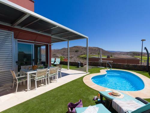 Amazing Villa With Private Heated Pool And Bbq