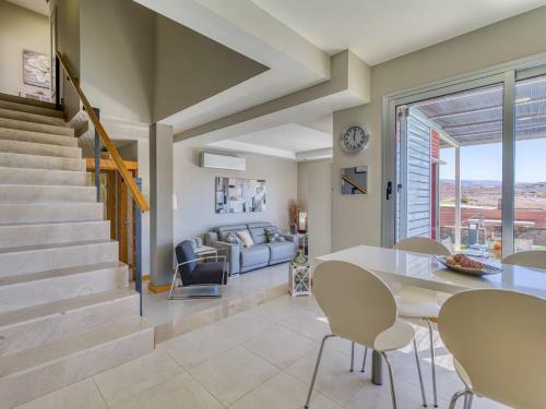 Amazing Villa With Private Heated Pool And Bbq
