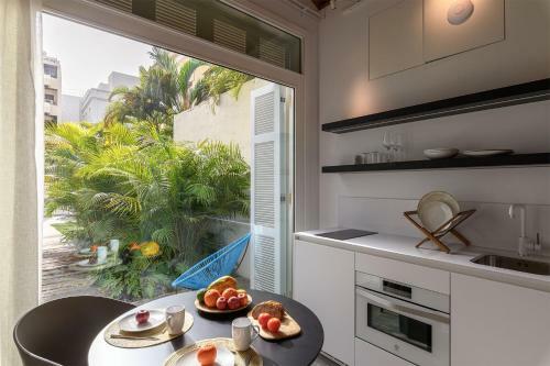 Hotel The Park Suites