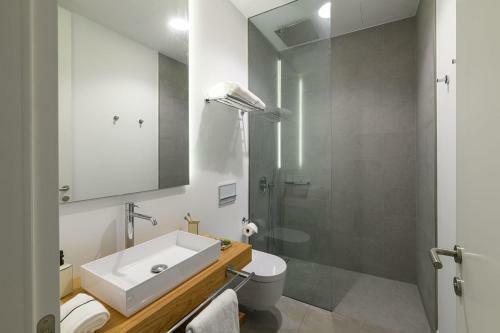 Hotel The Park Suites