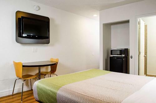 Motel Modesto Knights Inn