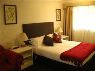 Mcnevins Tamworth Motel