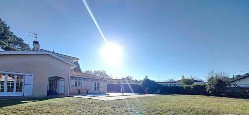 Villa 8 Personnes Avec Piscine