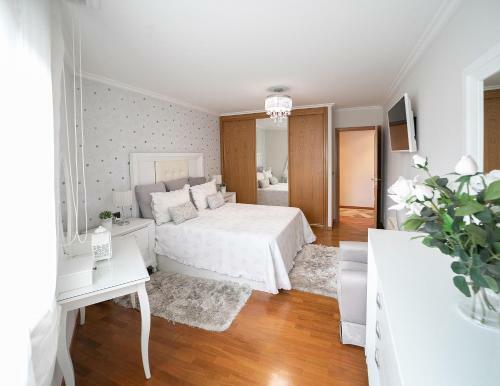 Precioso Apartamento Con Parking En Vilagarc�a