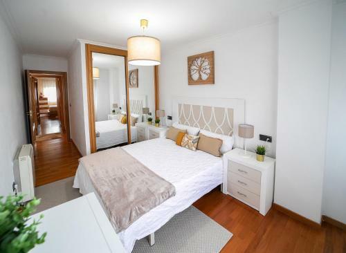 Precioso Apartamento Con Parking En Vilagarc�a