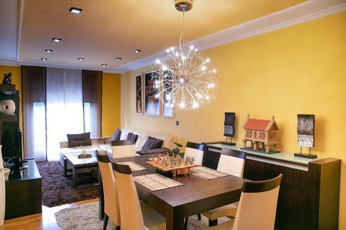 Precioso Apartamento Con Parking En Vilagarc�a