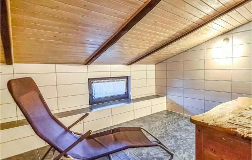 Nice Apartment In Ribnitz-damgarten With Wifi And 2 Bedrooms