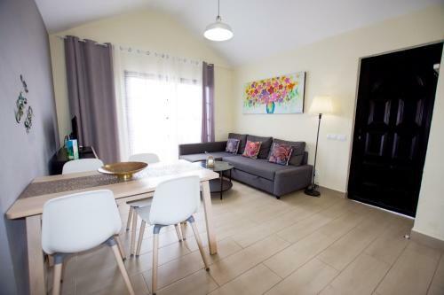 Apartamento Book Jet - Premium Pool View & Wifi