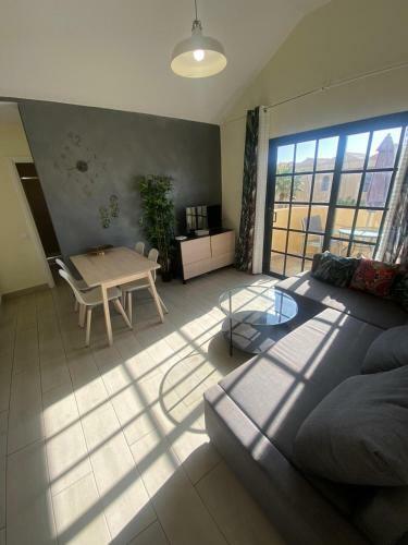 Apartamento Book Jet - Premium Pool View & Wifi