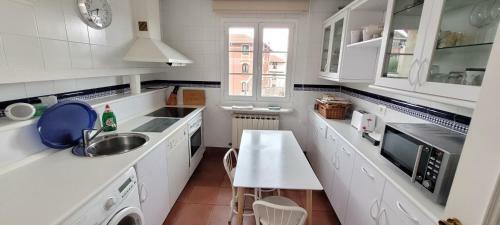 Apartamento Arrigunaga Beach View Atico Con Terraza Y Parking