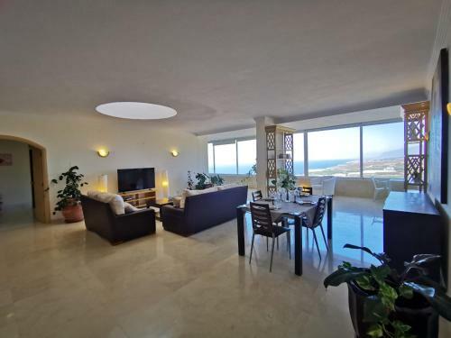 Apartamento Marazul Del Sur, Heated Pool, Sea View, Wifi