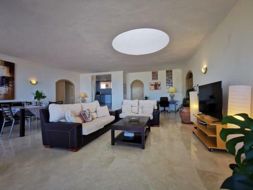 Apartamento Marazul Del Sur, Heated Pool, Sea View, Wifi