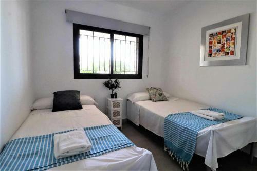Luna Apartamento Con Terraza Jard�n Y Piscina Comunitaria