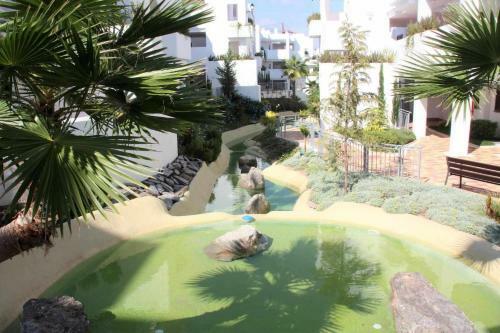 Luna Apartamento Con Terraza Jard�n Y Piscina Comunitaria