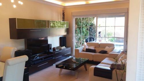 Magnifica Casa Con Vista Al Mar Y Monta�a