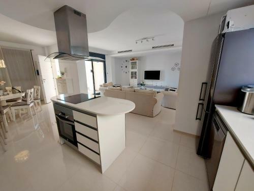 Villa Zenia Beach 8 Sleeps - Private Pool