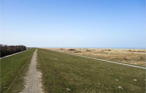 Nice Apartment In Wangerland With Wifi And 2 Bedrooms